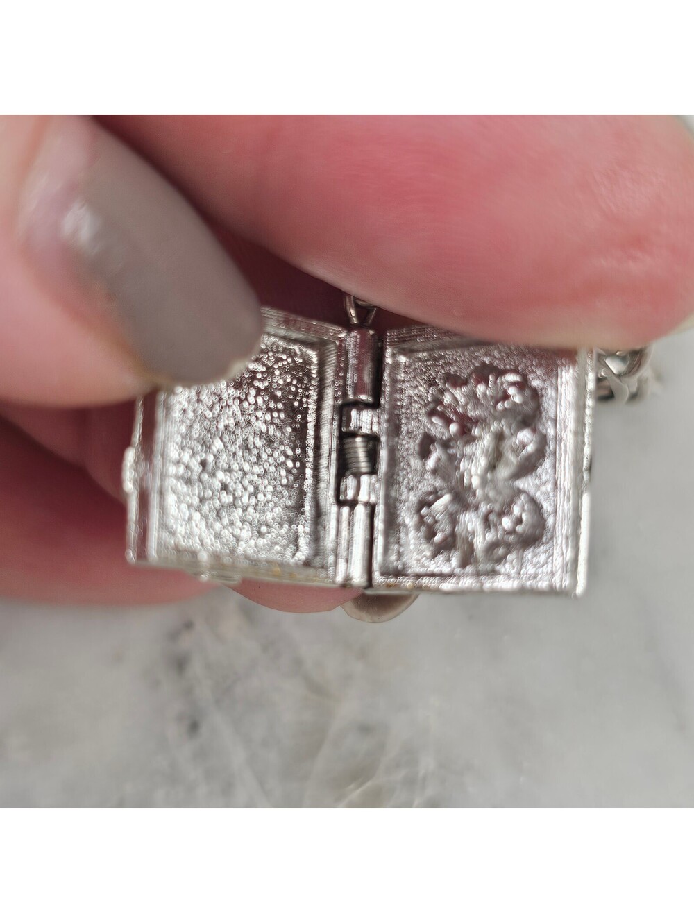 Vintage Monet Silver Tone Happy Birthday Charm Bracelet 7.5 Inch - Picture 8 of 9